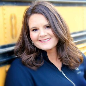 Meet your Posher, Holli